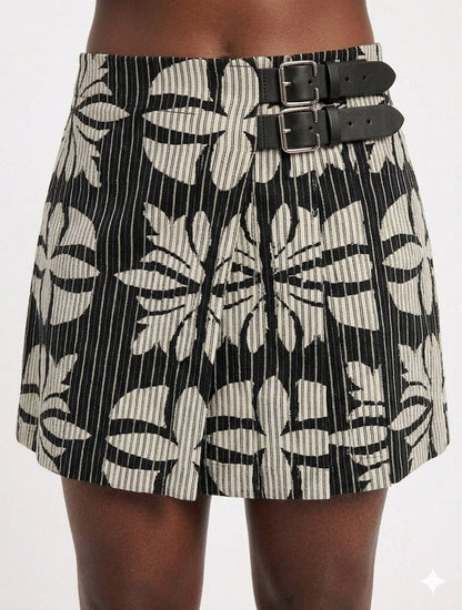 Ìbílẹ̀ Skirt (short)